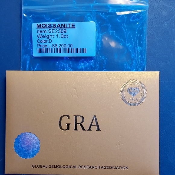 Moissanite Star Earrings #22 - Picture 2 of 4